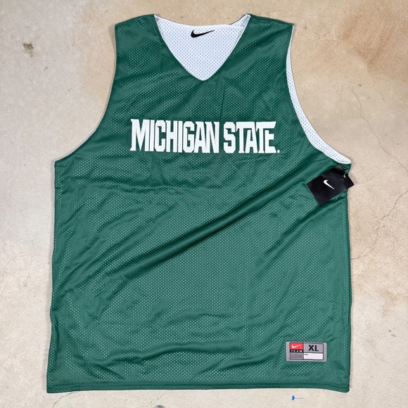 Team issue Nike Michigan State Spartans Reversible Basketball practice Jersey XL